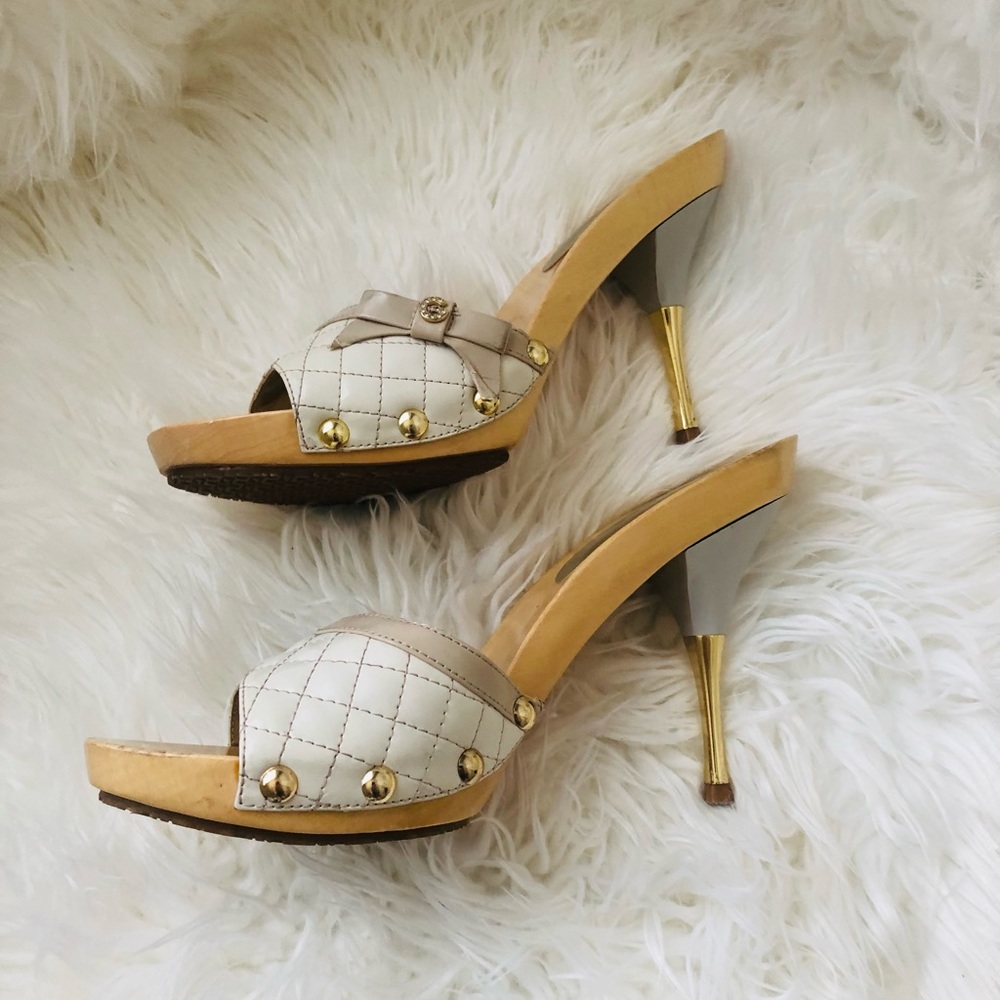 Guess wooden heel sandals